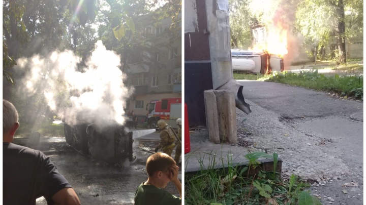 В Екатеринбурге после аварии перевернулся и загорелся Land Cruiser: видео