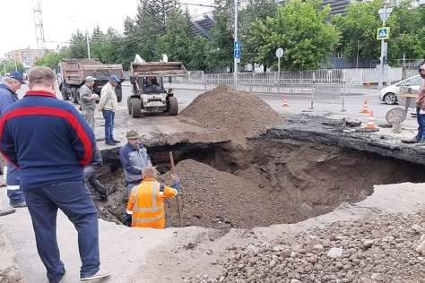 Вода возвращается в дома Центрального района Вода возвращается в дома Центрального района