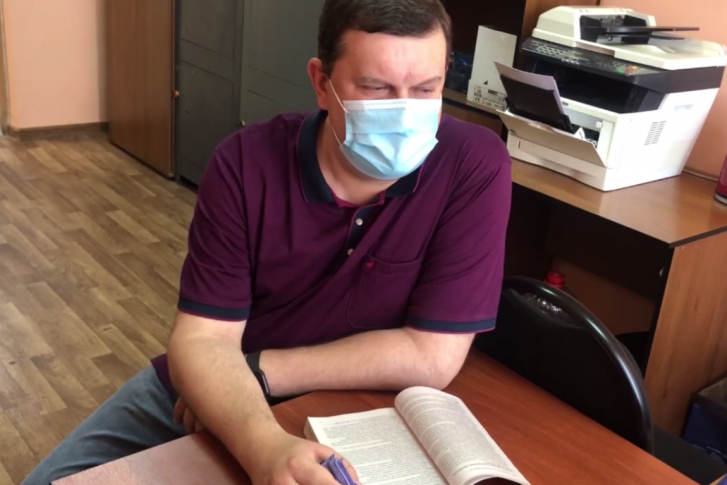 Димитрий Маслодудов у следователей Димитрий Маслодудов у следователей