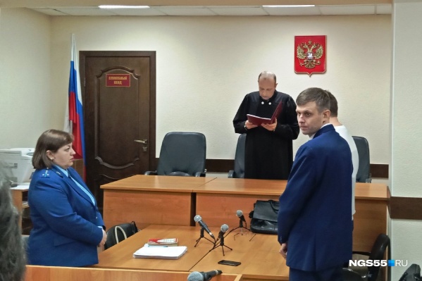 Гособвинитель просила назначить Казакову пять с половиной лет лишения свободы, а Юмашевой — четыре года Гособвинитель просила назначить Казакову пять с половиной лет лишения свободы, а Юмашевой — четыре года
