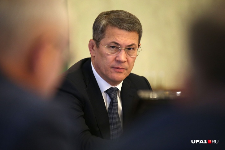 Радий Хабиров снова недоволен Радий Хабиров снова недоволен