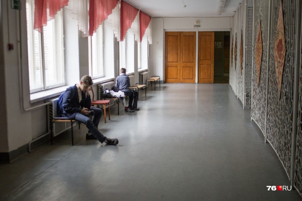 В Ярославской области продолжают закрываться классы и группы садиков из-за болезней детей и педагогов В Ярославской области продолжают закрываться классы и группы садиков из-за болезней детей и педагогов