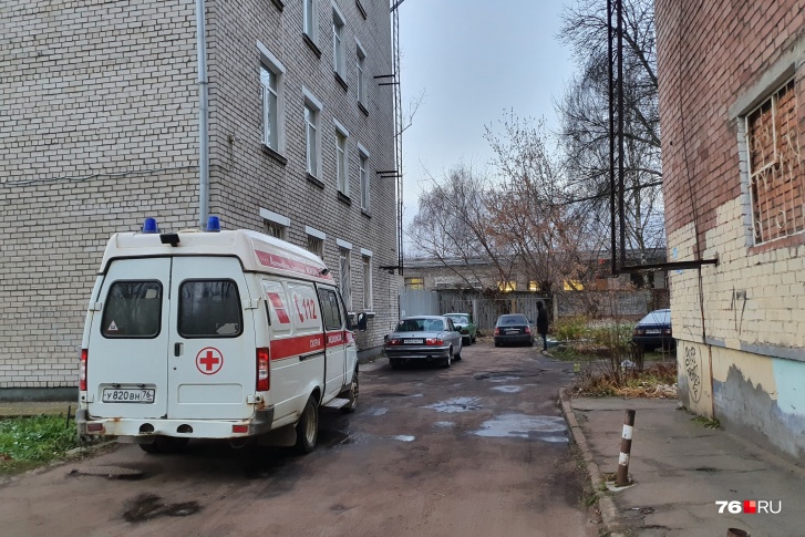 <a href="https://76.ru/text/theme/18799" target="_blank" class="_">Очередей</a>, как во время первой волны коронавируса, у Роспотребнадзора нет. Но медики говорят, что лучше они работать не стали <a href="https://76.ru/text/theme/18799" target="_blank" class="_">Очередей</a>, как во время первой волны коронавируса, у Роспотребнадзора нет. Но медики говорят, что лучше они работать не стали