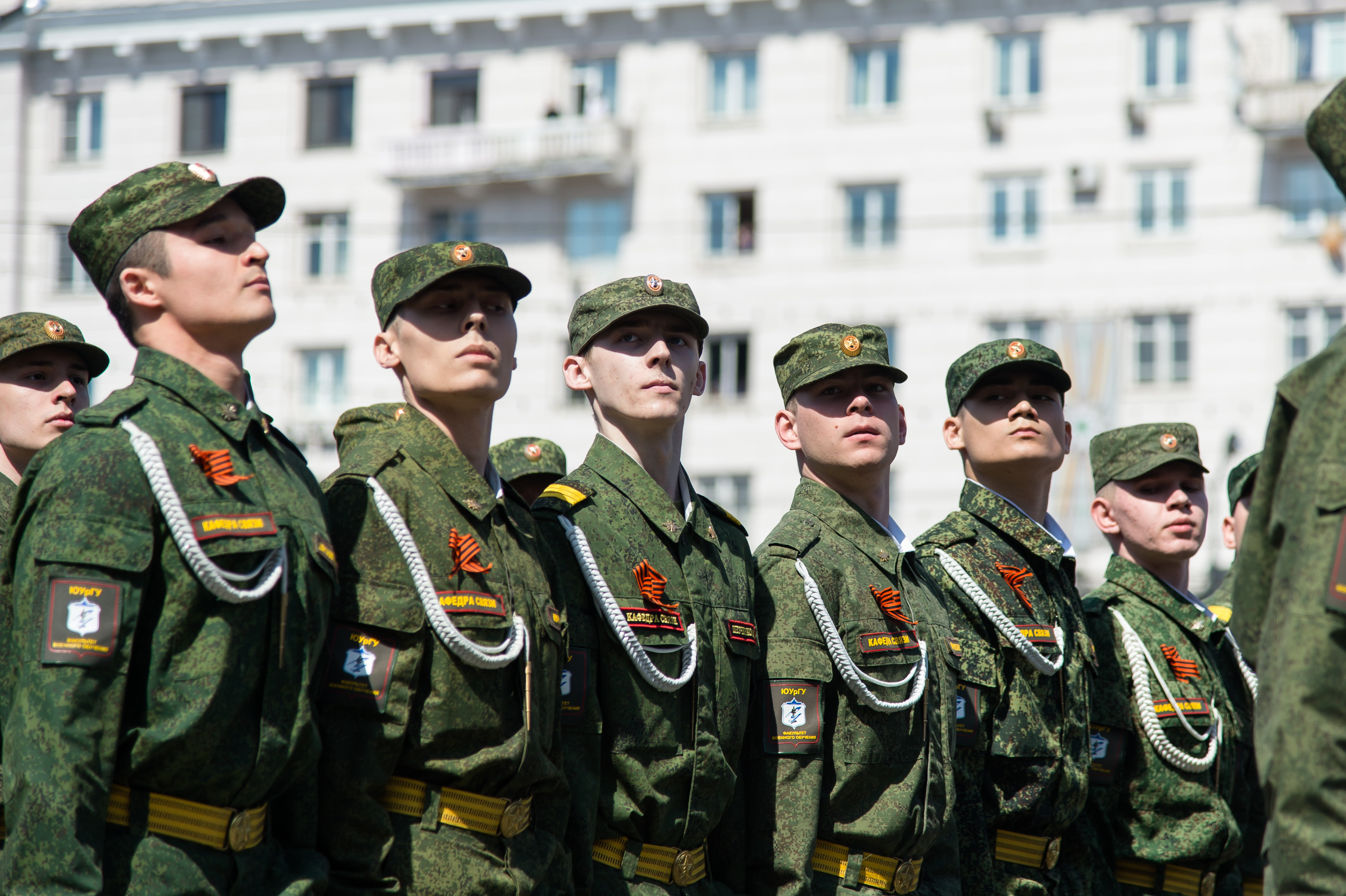 В Военном учебном центре можно получить военную специальность в танковых, артиллерийских и войсках связи В Военном учебном центре можно получить военную специальность в танковых, артиллерийских и войсках связи