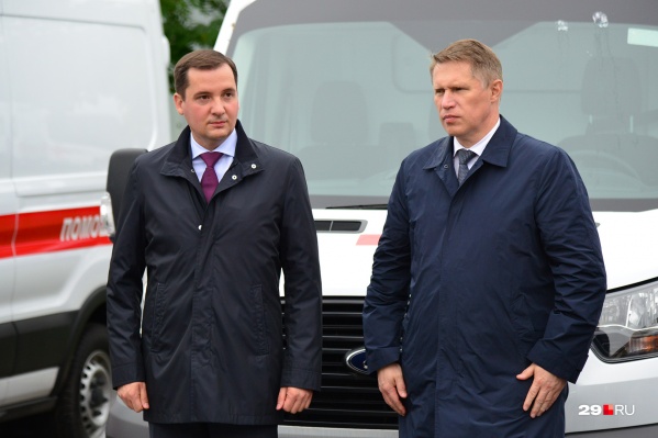 Помимо общения с Цыбульским, Михаил Мурашко сегодня <a href="https://29.ru/text/politics/69460199/" target="_blank" class="_">ответил на вопросы студентов</a> и <a href="https://www.instagram.com/p/CE4LAk8qmin/" target="_blank" class="_">посетил Архангельскую станцию скорой помощи</a> Помимо общения с Цыбульским, Михаил Мурашко сегодня <a href="https://29.ru/text/politics/69460199/" target="_blank" class="_">ответил на вопросы студентов</a> и <a href="https://www.instagram.com/p/CE4LAk8qmin/" target="_blank" class="_">посетил Архангельскую станцию скорой помощи</a>