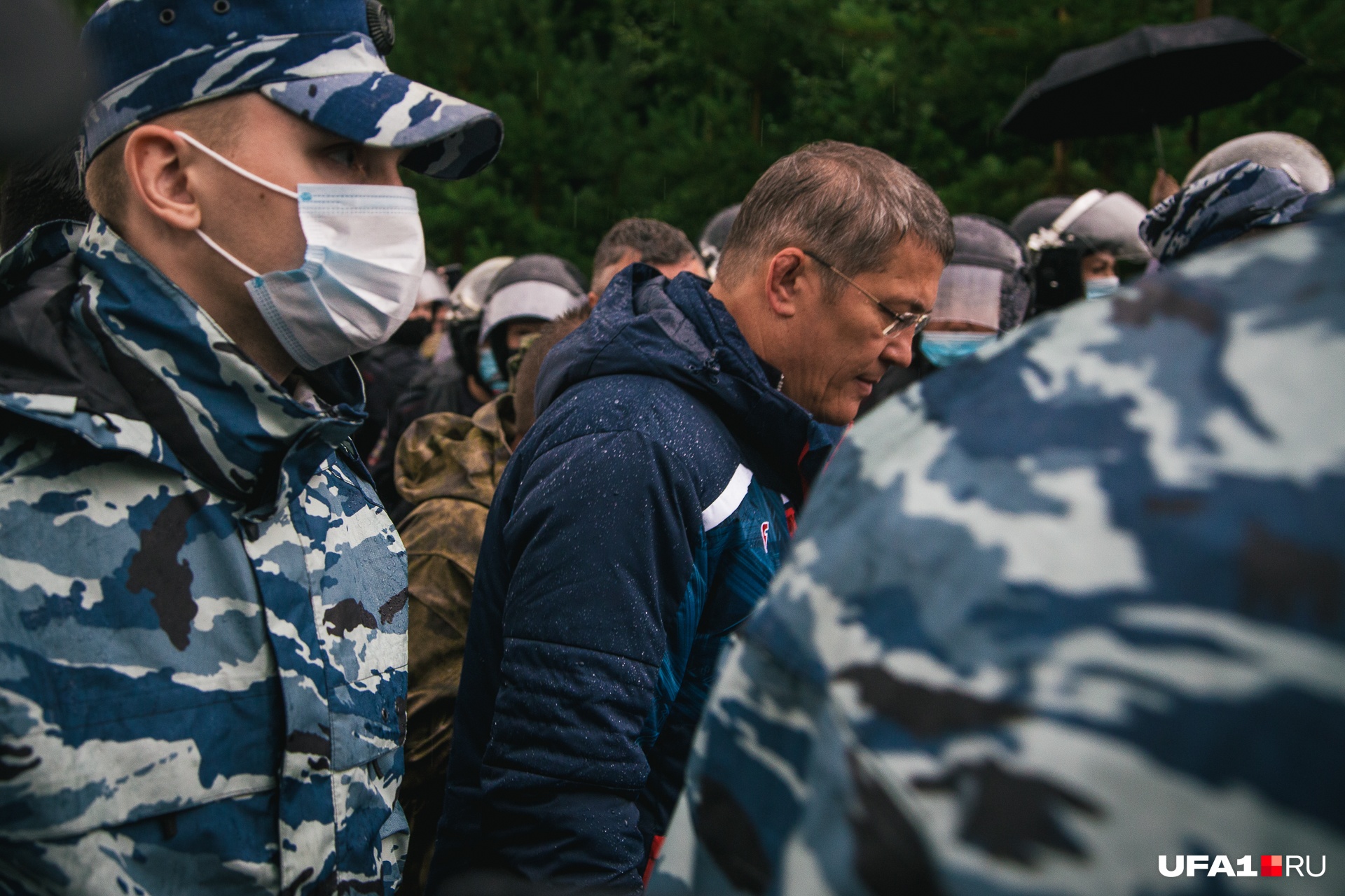 Радий Хабиров приехал грустный  