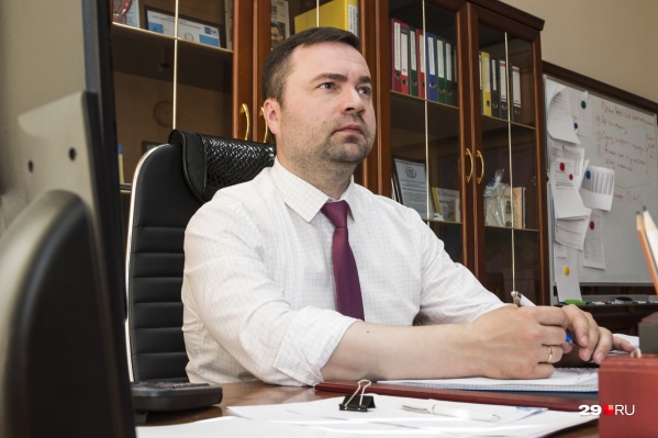 Регионы должны подхватить план выхода из кризиса, который озвучил президент. Один из его пунктов — борьба с теневой оплатой труда Регионы должны подхватить план выхода из кризиса, который озвучил президент. Один из его пунктов — борьба с теневой оплатой труда