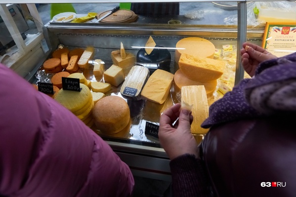 Сыр мог попасть на полки продуктовых магазинов Сыр мог попасть на полки продуктовых магазинов