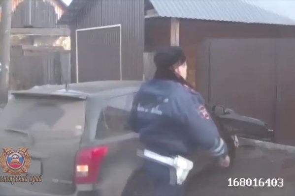 Подростка задержали, когда он пытался скрыться Подростка задержали, когда он пытался скрыться