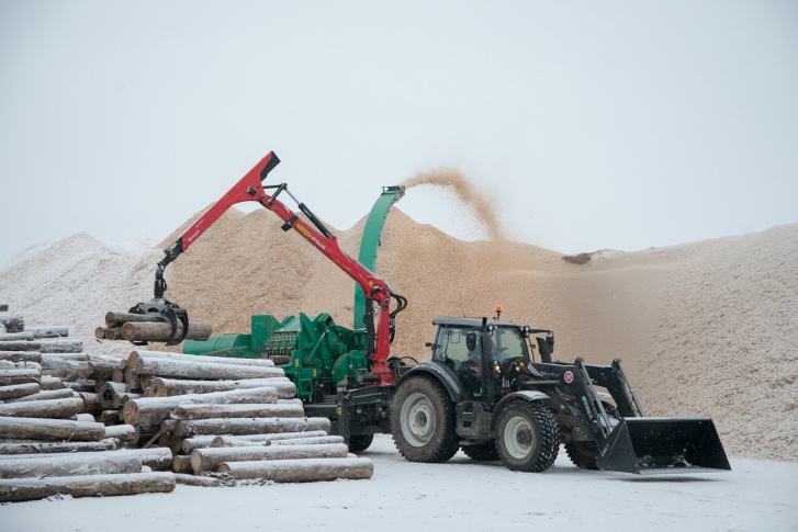 Новые технологии позволяют из отходов при лесозаготовке производить топливные гранулы