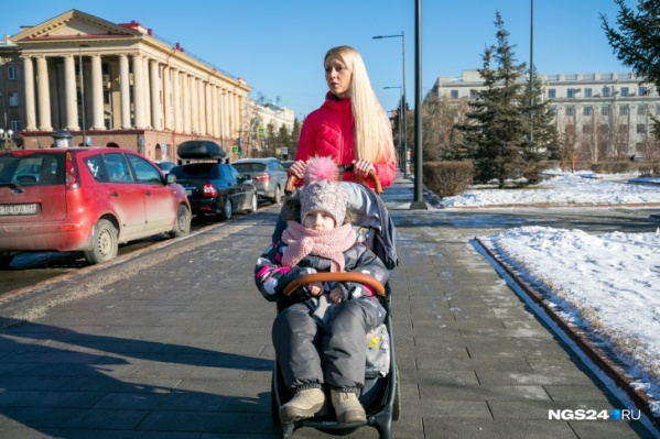 Анжелика и Яна Сазоновы Анжелика и Яна Сазоновы 