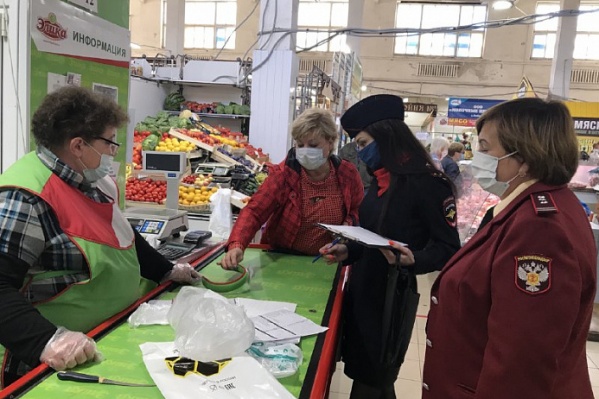 В Ярославле строго контролируют соблюдение масочного режима В Ярославле строго контролируют соблюдение масочного режима