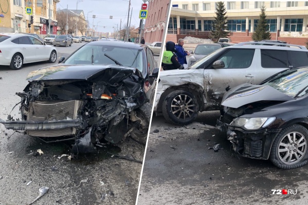 От удара у Volvo сильно помялся капот и сработали подушки безопасности От удара у Volvo сильно помялся капот и сработали подушки безопасности