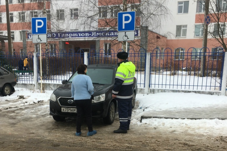 Рейды по выявлению нарушителей проходят в разных районах Ярославской области