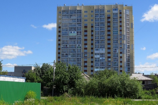 Дом, в котором прорвало трубу, построили в 2016 году Дом, в котором прорвало трубу, построили в 2016 году