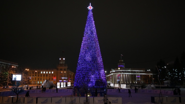 Мэрия Кемерово передумала: на площади Советов все-таки будет праздничная новогодняя программа