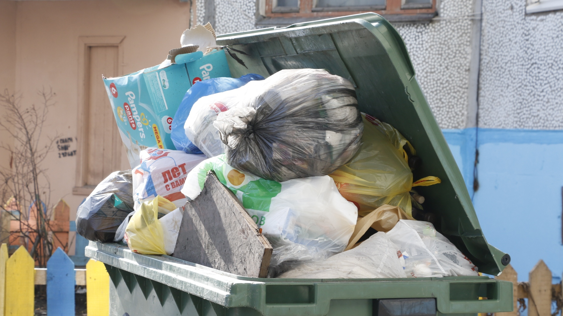 «Это не саботаж»: в Котласе и Котласском районе прекратили вывозить бытовой мусор
