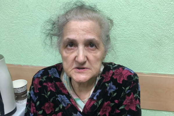 Бабушка не может назвать себя Бабушка не может назвать себя