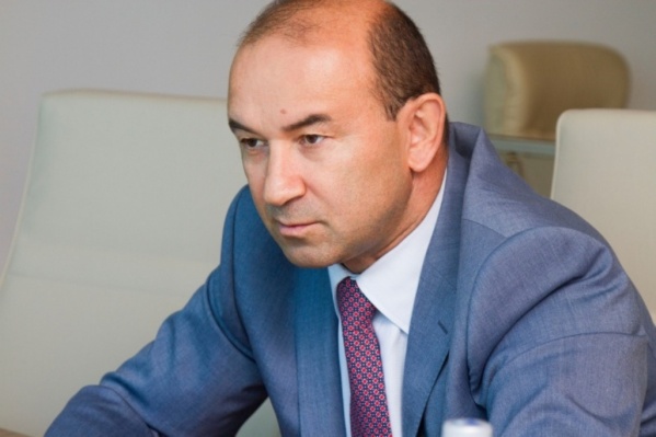 У самого Ванеева пытаются отсудить 74 миллиона рублей У самого Ванеева пытаются отсудить 74 миллиона рублей