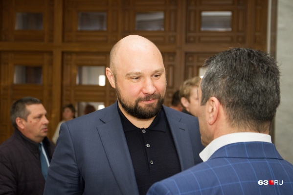 Корпорацией «Кошелев» владеет депутат губдумы Владимир Кошелев Корпорацией «Кошелев» владеет депутат губдумы Владимир Кошелев