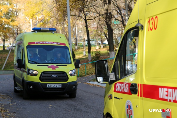 200 человек были выписаны из стационаров по выздоровлении 200 человек были выписаны из стационаров по выздоровлении