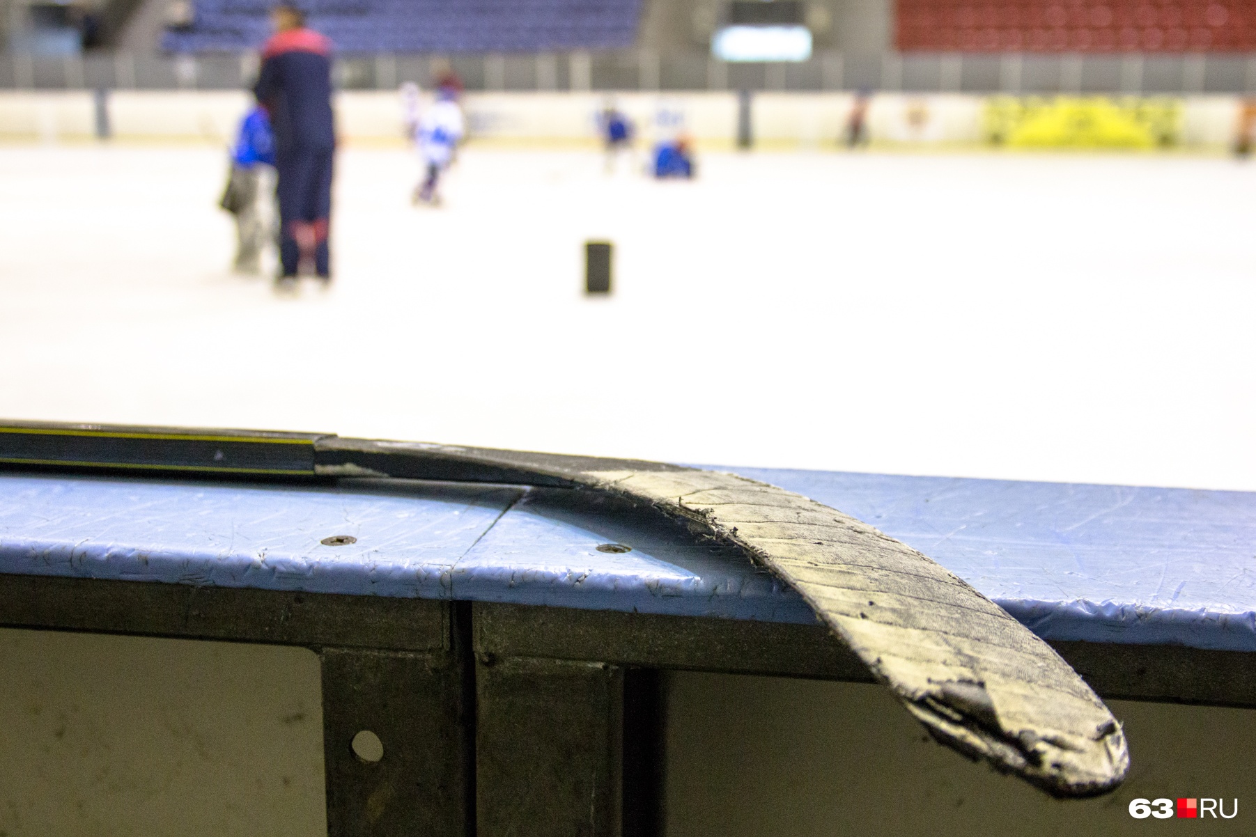 Полиция проверит ТЦ «Аврора» из-за проведения хоккейной тренировки для детей