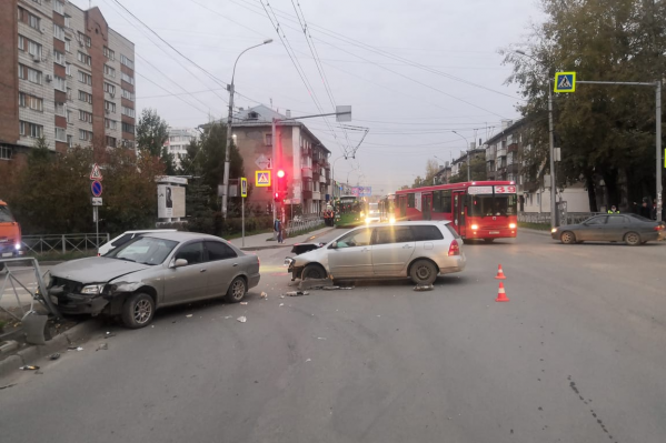 Ребёнка доставили в больницу Ребёнка доставили в больницу