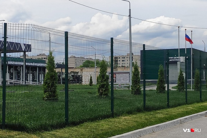 Та же картина с другой стороны Та же картина с другой стороны