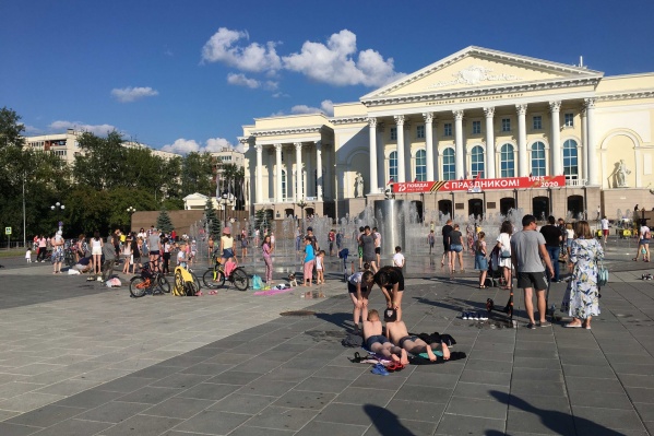 После долгих двух недель холодов в Тюмени снова жарко После долгих двух недель холодов в Тюмени снова жарко