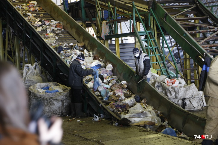 Сортировкой и переработкой мусора в России до недавнего времени почти не занимались, а потому отходов накопилось слишком много