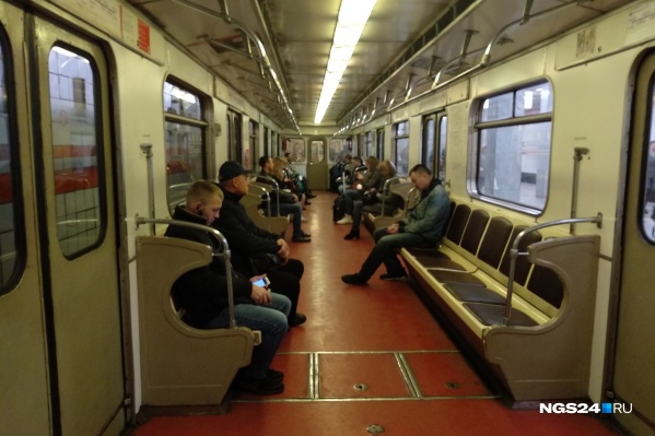 Власти надеются, в первый год запуска метро им воспользуется 30 миллионов человек Власти надеются, в первый год запуска метро им воспользуется 30 миллионов человек