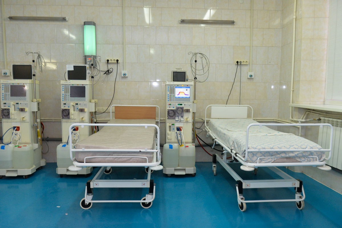 Медики рассказали о состоянии китайца, госпитализированного в Богдановиче с подозрением на коронавирус