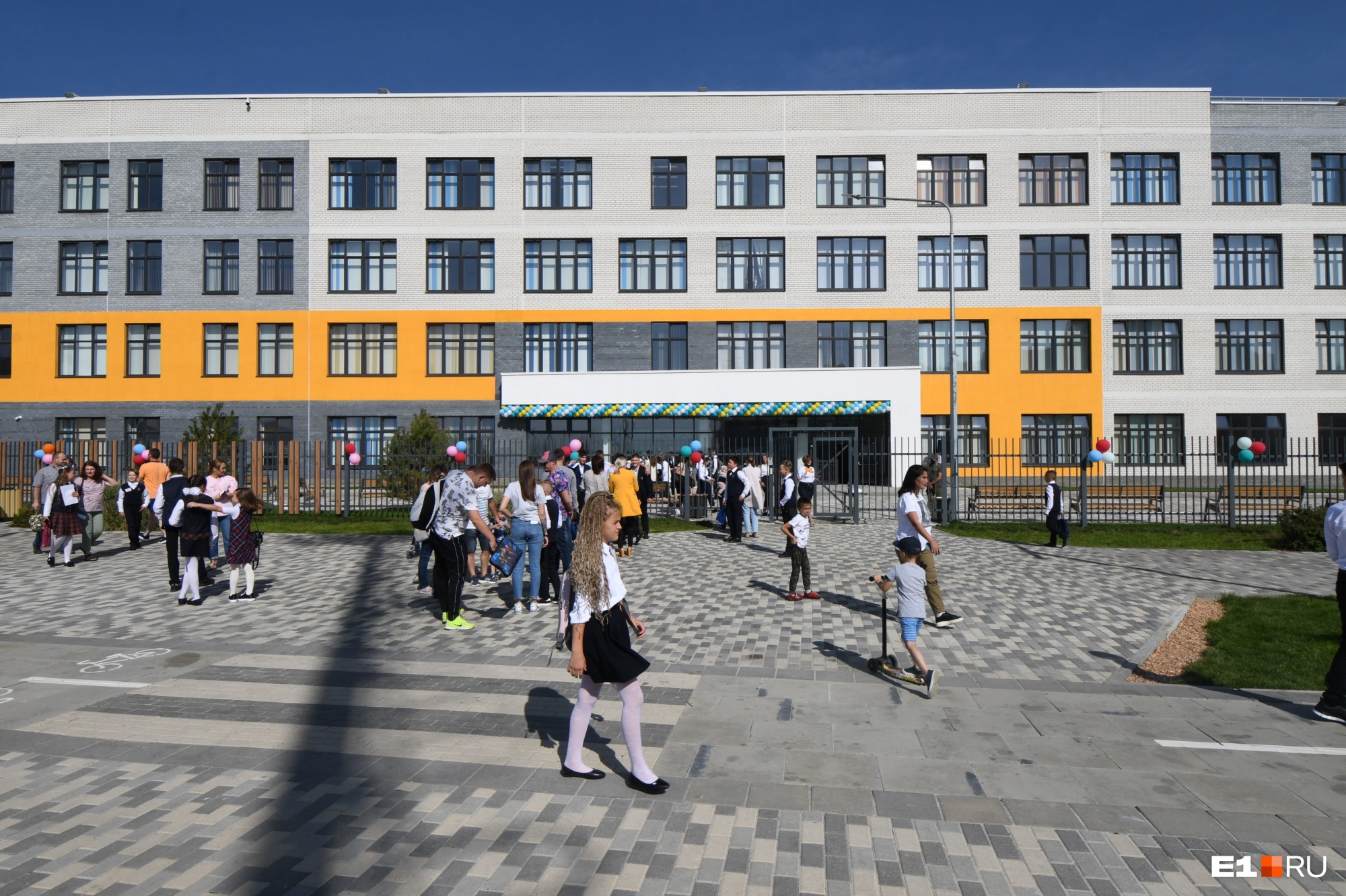 как выглядят школы в москве