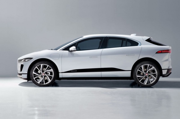 Jaguar I-Pace стоит от 5 946 000 рублей, но не пугайтесь — мы нашли электромобили и подешевле (от 250 тысяч) Jaguar I-Pace стоит от 5 946 000 рублей, но не пугайтесь — мы нашли электромобили и подешевле (от 250 тысяч)