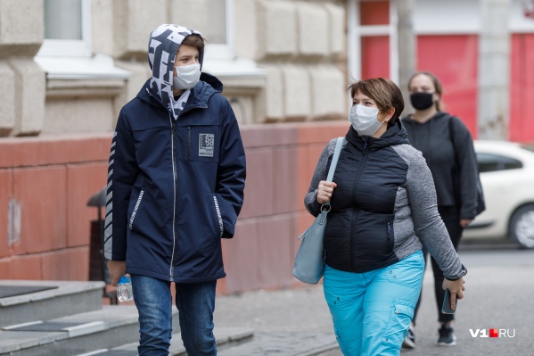 Волгоградцы устали бояться вируса, в том числе благодаря достаточному количеству информации Волгоградцы устали бояться вируса, в том числе благодаря достаточному количеству информации 