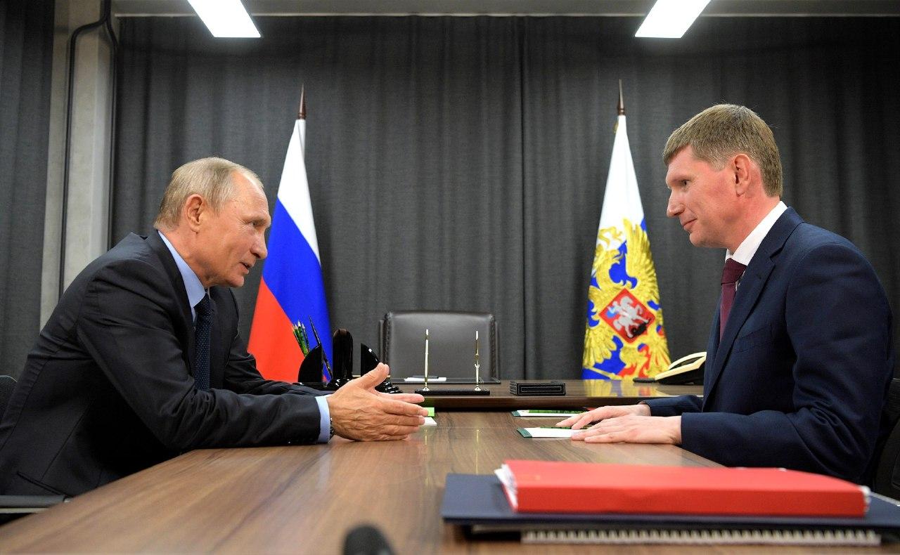 Владимир Путин и Максим Решетников