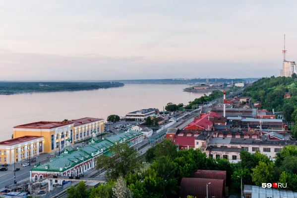 По условиям, текст гимна должен отражать уникальные места Перми По условиям, текст гимна должен отражать уникальные места Перми
