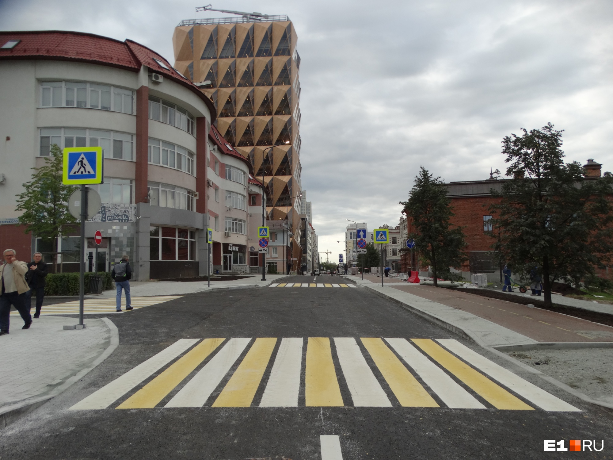 Раньше срока: в Екатеринбурге открыли сквозной проезд с улицы Горького на Куйбышева