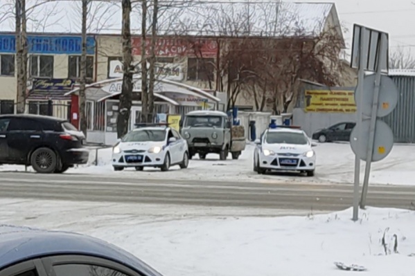 Автомобилисты в это воскресенье заметили инспекторов в районе ММС и написали об этом в соцсетях Автомобилисты в это воскресенье заметили инспекторов в районе ММС и написали об этом в соцсетях