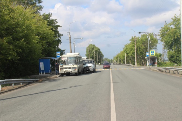 ДТП произошло на проспекте Конституции ДТП произошло на проспекте Конституции