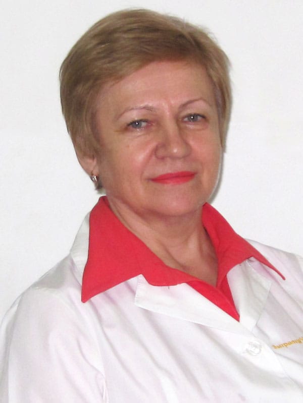 На фото пульмонолог поликлиники ОКБ № 1 Людмила Станиславовна Барсукова На фото пульмонолог поликлиники ОКБ № 1 Людмила Станиславовна Барсукова