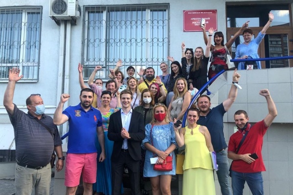 Иск в суд подала прокуратура, аргументируя тем, что сделка по передачи рощи в аренду незаконна Иск в суд подала прокуратура, аргументируя тем, что сделка по передачи рощи в аренду незаконна