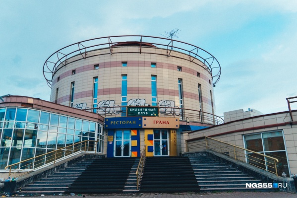«Летур»: сносить нельзя оставить? «Летур»: сносить нельзя оставить?