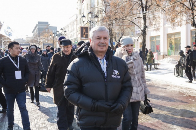 Быть ближе к людям депутаты смогут еще не скоро Быть ближе к людям депутаты смогут еще не скоро 