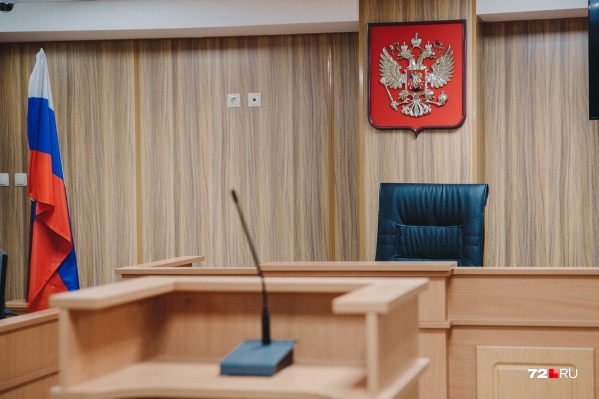 Суд исследовал материалы дела, допросил свидетелей, выслушал все стороны и признал мачеху виновной в доведении ребенка-младшеклассника до суицида Суд исследовал материалы дела, допросил свидетелей, выслушал все стороны и признал мачеху виновной в доведении ребенка-младшеклассника до суицида