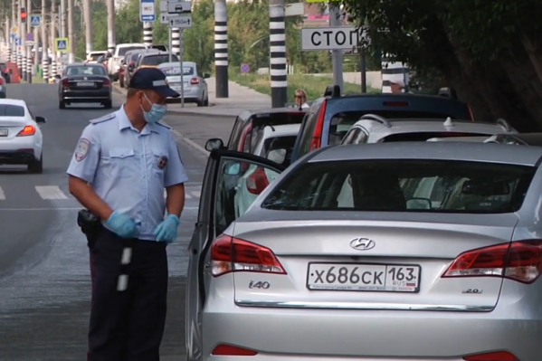 Не все водители адекватно реагируют на инспекторов ГИБДД Не все водители адекватно реагируют на инспекторов ГИБДД