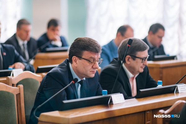 После ухода Мураховского в горсовете останется один врач — Юрий Филатов После ухода Мураховского в горсовете останется один врач — Юрий Филатов