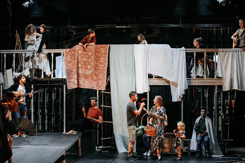 Театр «Мастерская» выпускает «Ромео и Джульетту»
