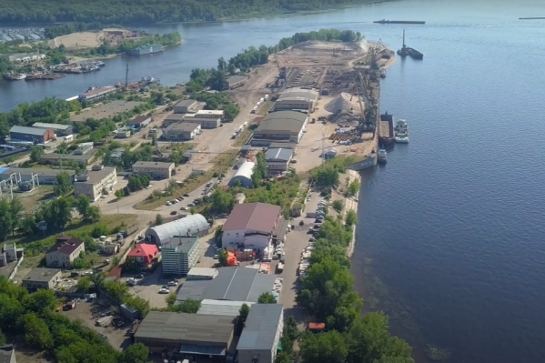 Пока здесь находится грузовой речной порт Пока здесь находится грузовой речной порт