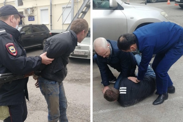 Прокуроры удерживали подозреваемого до приезда полиции Прокуроры удерживали подозреваемого до приезда полиции